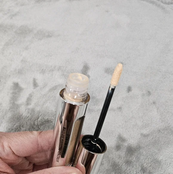 IL MAKIAGE F*CK I’M FLAWLESS Multi-Use Perfecting Concealer – Shade 08 - Picture 8 of 8